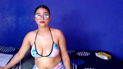 Snapshot of synfone_sex chatting on October 22, 2025, 2:17 pm synfone_sex online show from October 22, 2025, 2:17 pm