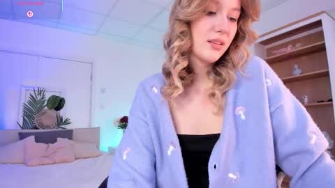 Ellie online show from October 30, 2025, 8:16 am