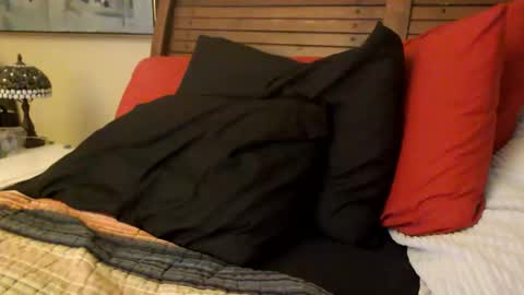 sysyphusss online show from May 25, 2026, 3:01 am