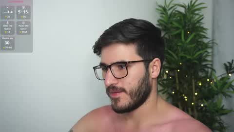 t0ny_wylie online show from March 12, 2025, 7:59 pm