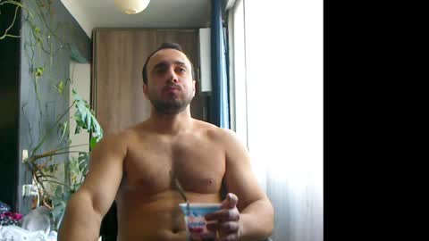 Huracane online show from February 12, 2026, 8:42 am