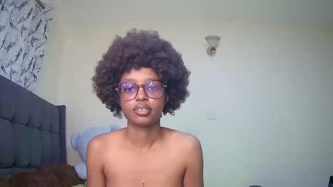 Snapshot of t_okyo chatting on December 27, 2024, 11:50 am TOKYO online show from December 27, 2024, 11:50 am