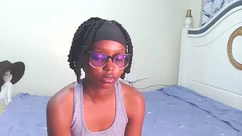 Snapshot of t_okyo chatting on September 20, 2025, 5:47 pm TOKYO online show from September 20, 2025, 5:47 pm