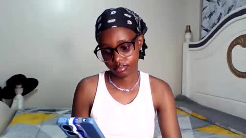 Snapshot of t_okyo chatting on September 24, 2025, 5:05 pm TOKYO online show from September 24, 2025, 5:05 pm