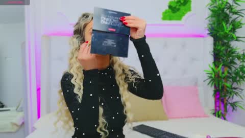 Arianna online show from January 6, 2025, 1:19 pm