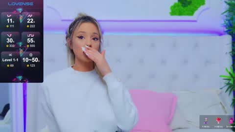 Arianna online show from February 4, 2025, 3:57 pm