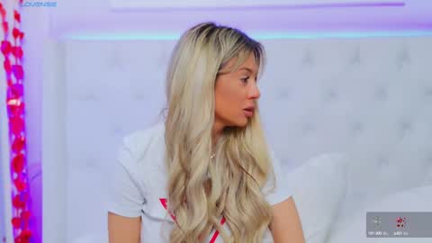 Arianna online show from March 8, 2025, 9:28 am