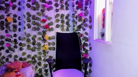 Snapshot of tabitapurple chatting on December 13, 2024, 5:54 pm TABITA online show from December 13, 2024, 5:54 pm