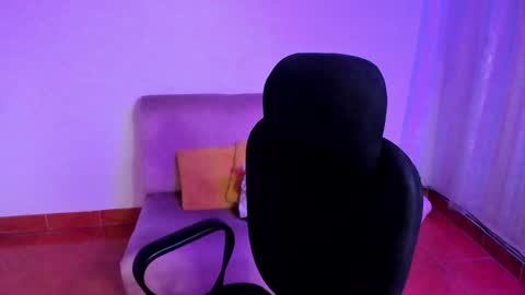 Snapshot of tabitapurple chatting on January 6, 2025, 12:02 pm TABITA online show from January 6, 2025, 12:02 pm