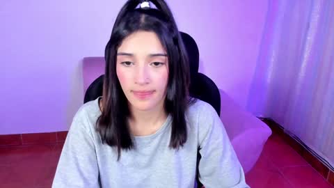 Snapshot of tabitapurple chatting on January 19, 2025, 6:21 pm TABITA online show from January 19, 2025, 6:21 pm