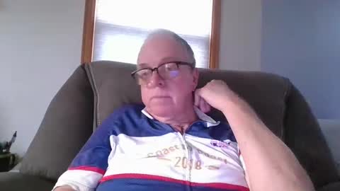 tacrunner66_ online show from March 4, 2025, 12:39 am