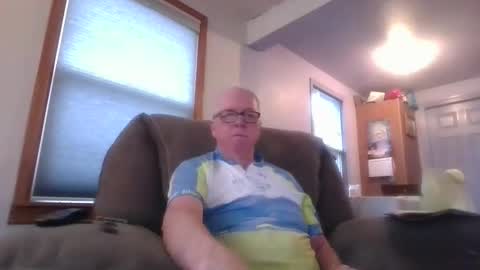 tacrunner66_ online show from October 23, 2025, 3:44 pm