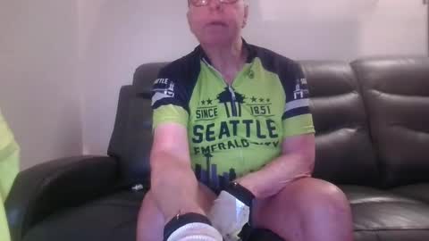 Snapshot of tacrunner66_ chatting on May 20, 2026, 1:39 pm tacrunner66_ online show from May 20, 2026, 1:39 pm