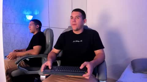 tadeo_vega online show from January 14, 2026, 3:23 am