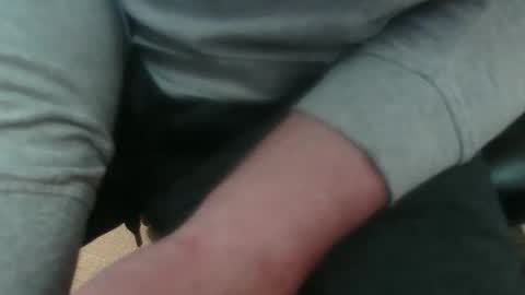 Snapshot of tae_tay chatting on December 22, 2025, 1:19 pm tae_tay online show from December 22, 2025, 1:19 pm