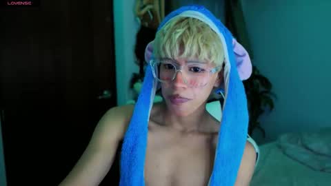 taichi online show from December 5, 2025, 12:08 am