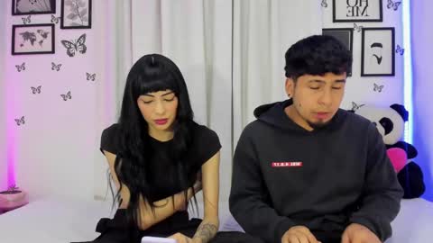 Liam and Juli online show from December 22, 2024, 4:50 am