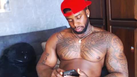 Snapshot of tairontucke chatting on December 18, 2024, 2:49 pm Tairon Tucke online show from December 18, 2024, 2:49 pm