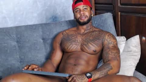 Snapshot of tairontucke chatting on January 21, 2025, 11:45 pm Tairon Tucke online show from January 21, 2025, 11:45 pm