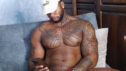 Snapshot of tairontucke chatting on January 22, 2025, 4:34 am Tairon Tucke online show from January 22, 2025, 4:34 am