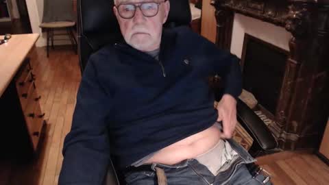 Snapshot of taisabaki54 chatting on November 16, 2025, 10:04 pm taisabaki54 online show from November 16, 2025, 10:04 pm