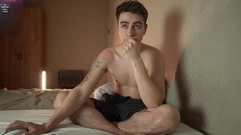 Snapshot of taisonbrownx chatting on February 5, 2026, 8:13 pm Taison online show from February 5, 2026, 8:13 pm