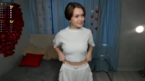 Snapshot of taitechill chatting on February 15, 2025, 11:17 am Jessi online show from February 15, 2025, 11:17 am