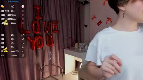 Snapshot of taitechill chatting on February 24, 2025, 3:09 pm Jessi online show from February 24, 2025, 3:09 pm