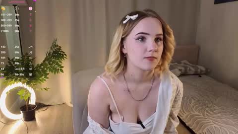 Snapshot of taitechill chatting on September 30, 2025, 11:04 am Jessi online show from September 30, 2025, 11:04 am