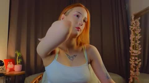 im Lally online show from December 4, 2025, 2:43 am