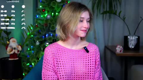 Snapshot of taitehambelton chatting on December 21, 2024, 1:36 am Mia online show from December 21, 2024, 1:36 am