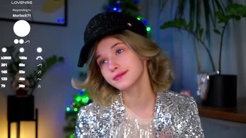 Snapshot of taitehambelton chatting on December 30, 2024, 7:15 am Mia online show from December 30, 2024, 7:15 am