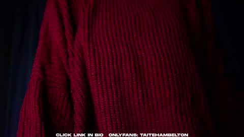 Snapshot of taitehambelton chatting on September 14, 2025, 1:27 am Mia online show from September 14, 2025, 1:27 am