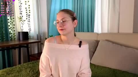 Molly online show from February 23, 2026, 2:09 am