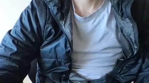 tajowang online show from April 6, 2026, 5:25 pm