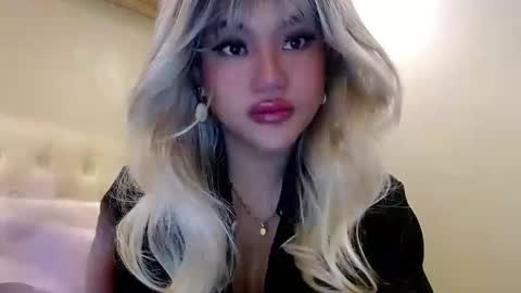 Lena online show from February 27, 2025, 2:32 pm