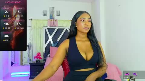 Snapshot of talianamoreno chatting on June 25, 2026, 5:12 am taliana modelo independiente online show from June 25, 2026, 5:12 am