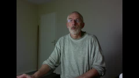 Jack Pierrot online show from October 20, 2025, 6:52 pm