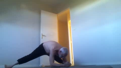 Jack Pierrot online show from May 24, 2026, 5:23 am