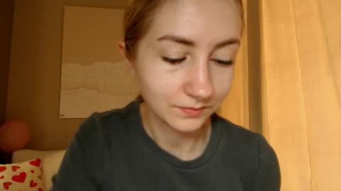  Kira  online show from March 7, 2025, 6:35 am