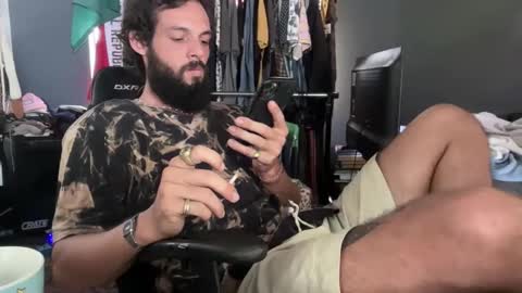 mrT online show from April 6, 2026, 1:01 pm