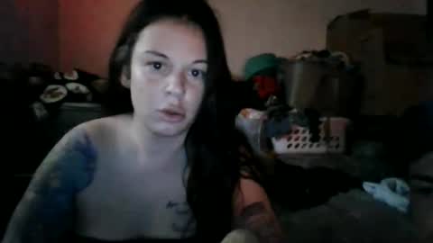 Snapshot of talktomenicely_ chatting on February 1, 2025, 5:16 pm Lily Rhoades online show from February 1, 2025, 5:16 pm