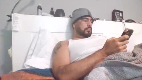 talllatino310 online show from November 21, 2025, 6:39 pm