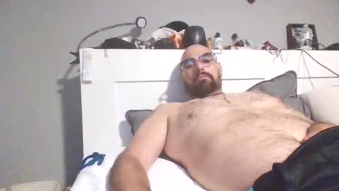 Snapshot of talllatino310 chatting on May 22, 2026, 2:08 am talllatino310 online show from May 22, 2026, 2:08 am