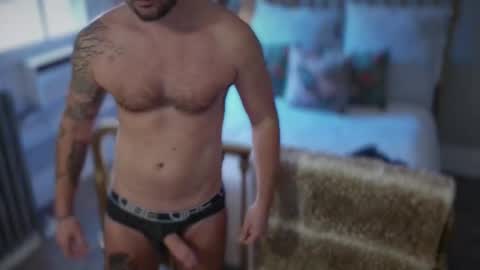 tallslimfit1 online show from February 27, 2026, 9:04 pm