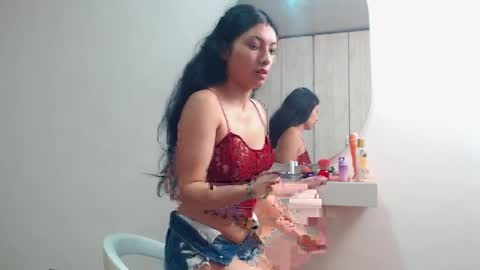 Hi im sara online show from April 6, 2026, 1:01 pm