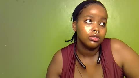 tamara_byb online show from November 30, 2025, 8:18 am