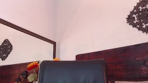    online show from February 8, 2025, 8:42 pm