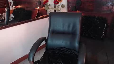    online show from March 12, 2025, 7:38 pm