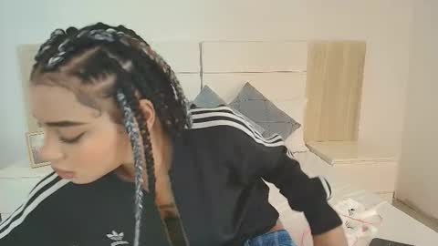 Snapshot of tamara_walter chatting on February 26, 2026, 3:33 pm Tamara online show from February 26, 2026, 3:33 pm